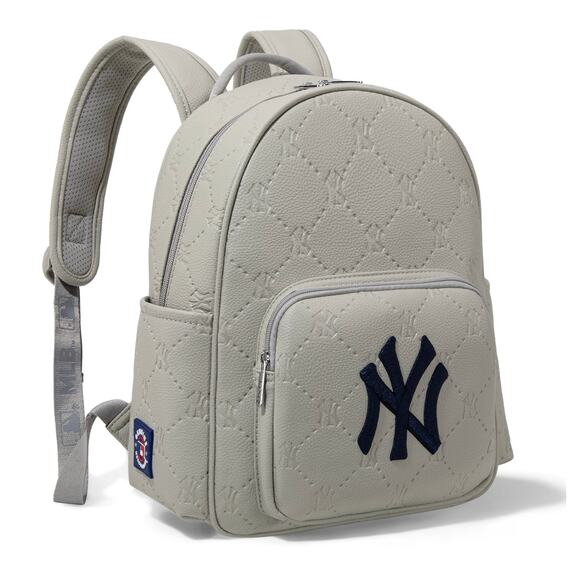 MLB New York Yankees Gray Fashion Backpack *NEW in Package* - Picture 2 of 5